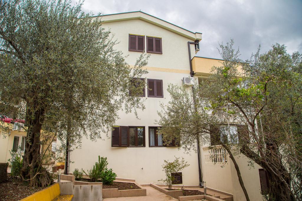 Apartmani Ksenija Petrovac 외부 사진