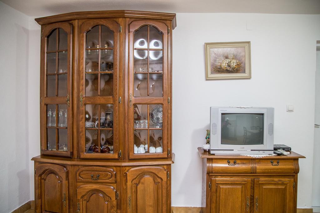 Apartmani Ksenija Petrovac 외부 사진