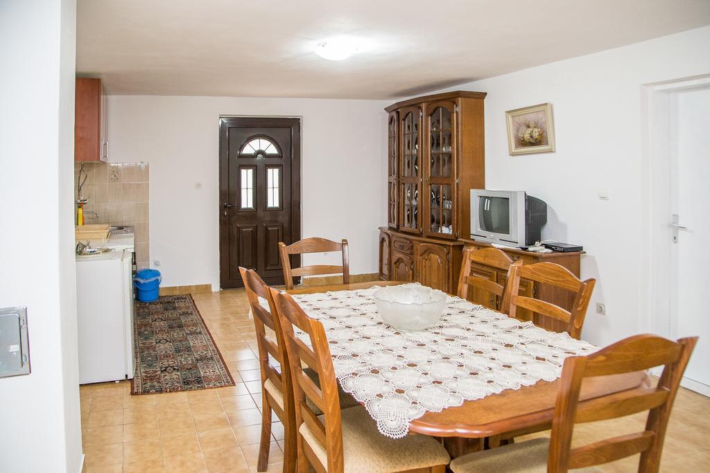 Apartmani Ksenija Petrovac 외부 사진
