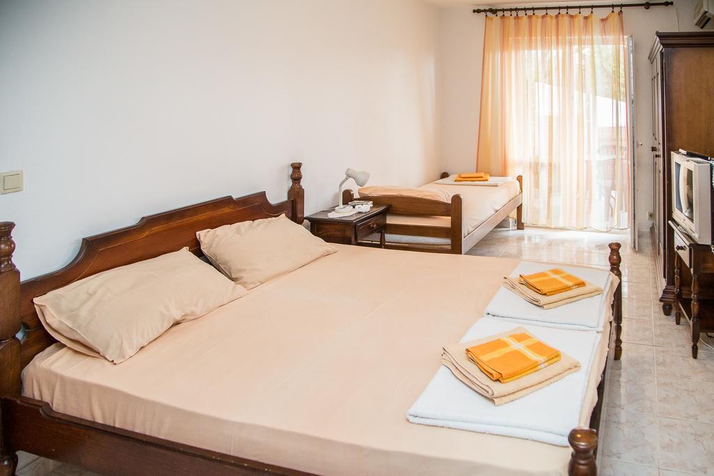 Apartmani Ksenija Petrovac 외부 사진