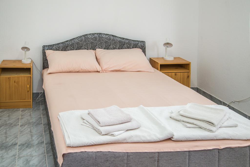 Apartmani Ksenija Petrovac 외부 사진