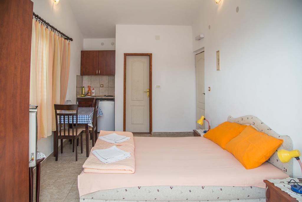 Apartmani Ksenija Petrovac 외부 사진