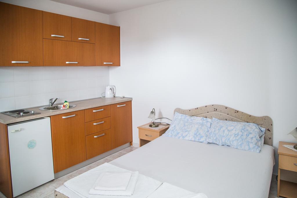 Apartmani Ksenija Petrovac 외부 사진