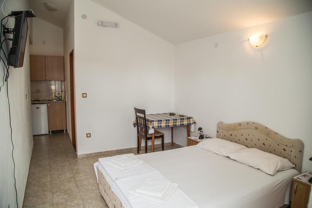 Apartmani Ksenija Petrovac 외부 사진