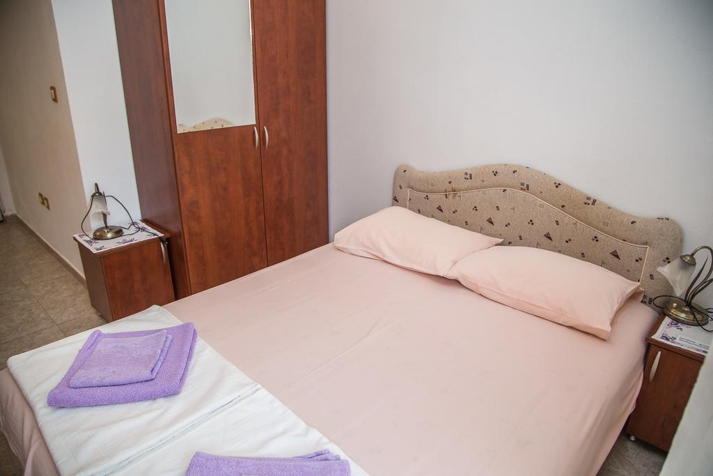 Apartmani Ksenija Petrovac 외부 사진