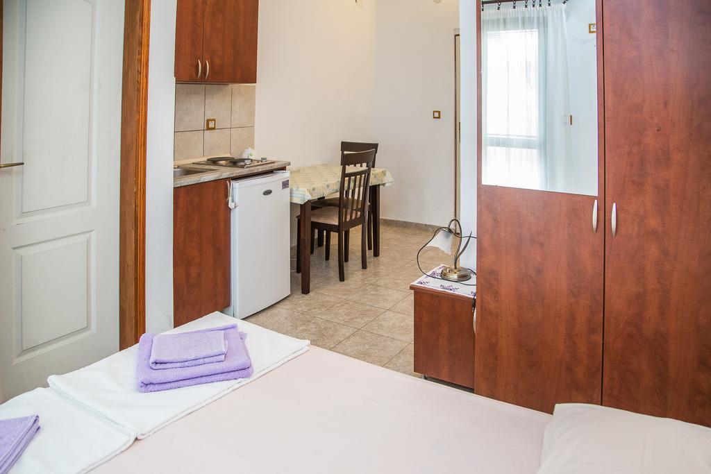 Apartmani Ksenija Petrovac 외부 사진