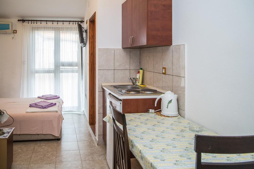 Apartmani Ksenija Petrovac 외부 사진